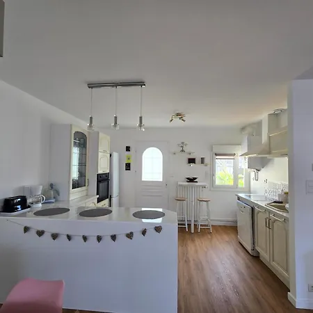 Maison Entierement Renovee Ferienhaus