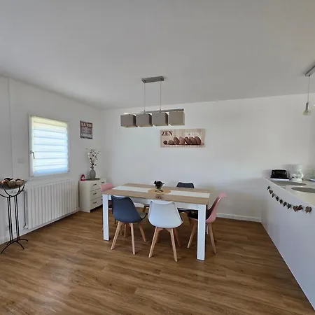 Hébergement de vacances Maison Entierement Rénovée Le Mans