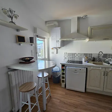 Maison Entierement Renovee